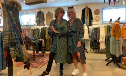 Katarina och jag går bärsärk på Oriental and Vintage!