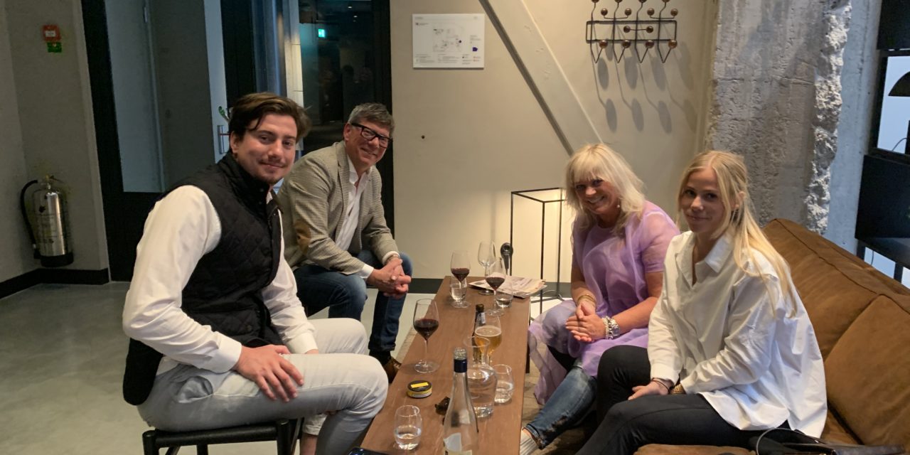 Blixtvisit i Stockholm – för att överraska Ludwig!