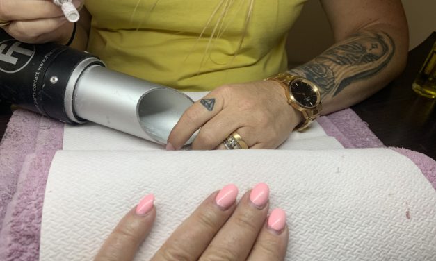 Ok, då satsar väl jag också på fina naglar!