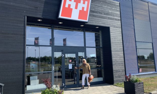 Så är köket spikat och klart!