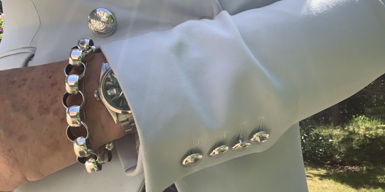 Allt ljusblått är vackert, utom möjligen blåtiror…