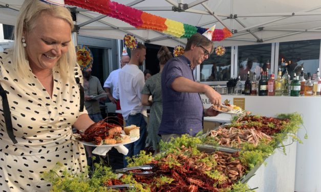 Kräftskiva på Buhres i Kivik och en massa annat kul!