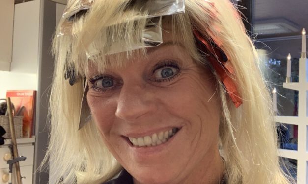 Jag ville bli “strawberry blonde”, men det blev nog mer strawberry än blonde!