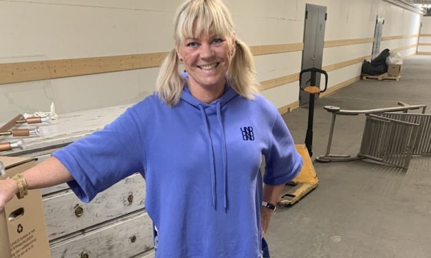 Puh vilken jobbig helg! Men fint blir det i vårt nya hus!