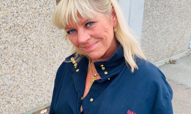 Första korta klänningen ut denna sommar!