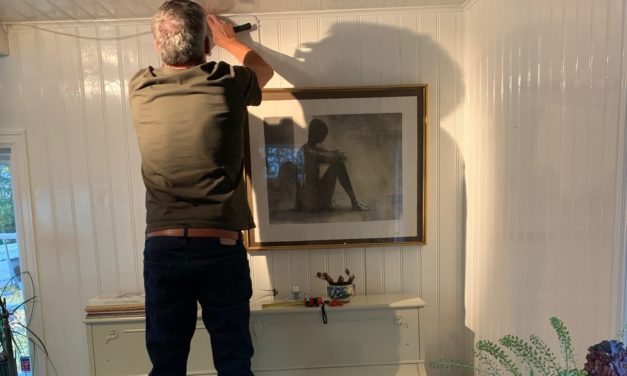 Äntligen har vi kommit till projektet “hänga tavlor”!