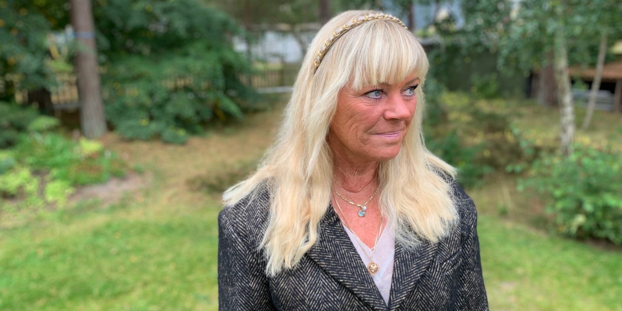 Den här smickrande höstkavajen fyndade jag redan i somras.